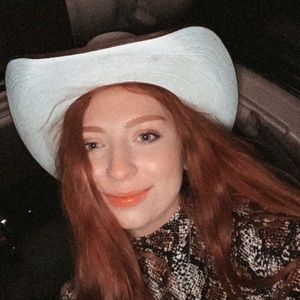 Meet your Posher, Karissa